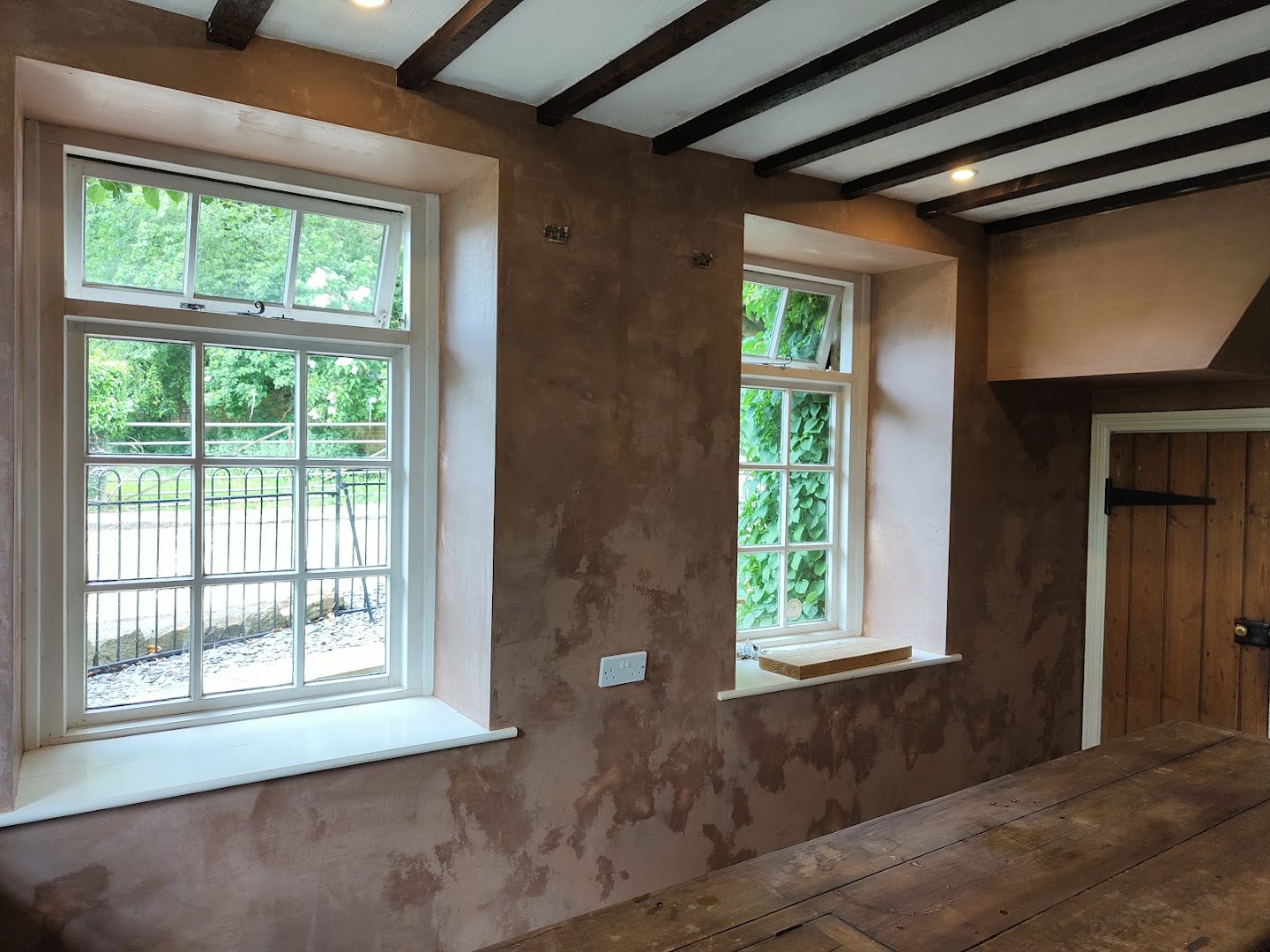 Kloniu Painting & Plastering Services — Photos 6