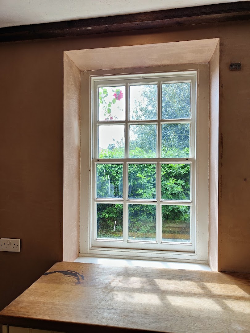 Kloniu Painting & Plastering Services — Photos 11